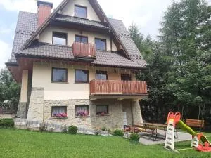 Pokoje Gościnne U Janusza - 穆扎希赫尔