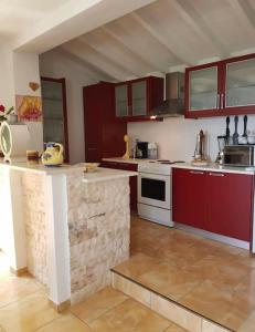 Villa Aspalathus Red, Pool and Panoramic Views to fulfil your Aegean memories