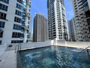 Cozy Corner - Burgos Circle, BGC