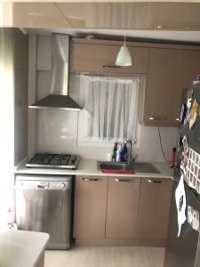 Sunset House - 200m to the Beach