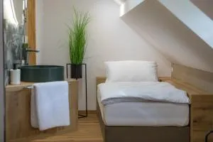 Hiša TRELC- sobe - Lahovče