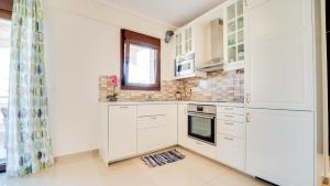 LUXURY AND SUNNY APARTMENT 250 mts FROM THE BEACH!!