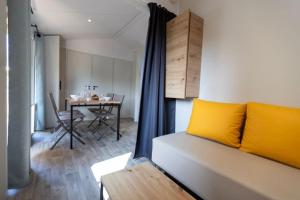 Campings Camping Le Damier : photos des chambres