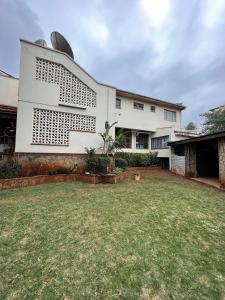 1 bedroom cottage Westlands central location -by Zuri homes
