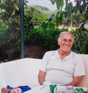 Manolis Rooms Vathys