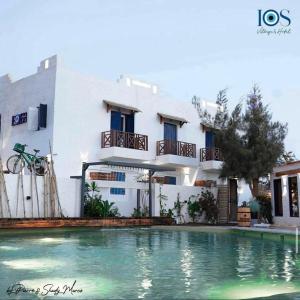 Ios Hotel & Village Extension