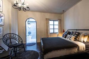 Beautiful 3 Bedroom Baroque House near Asoke BTS