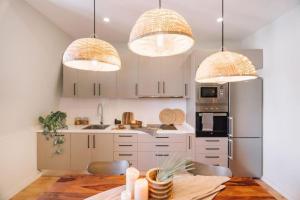 Salonga - 1 bedroom and balcony in Eixample Esquerra