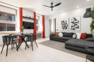 Spacious and Modern City Centre Deluxe Entire Flat for business and holiday