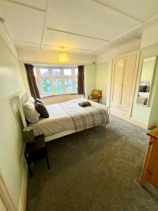 Spacious Double room near Southmead