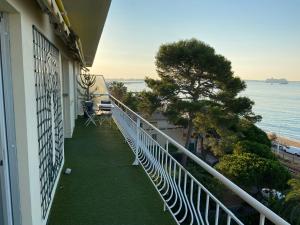 Appartement vue panoramique sur Cannes, 100M2 3P