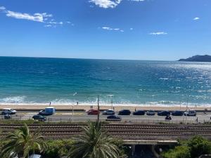 Appartement vue panoramique sur Cannes, 100M2 3P