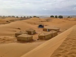 Akour Dessert Camp - Hassilabied