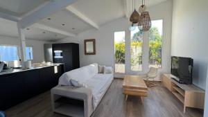 Villa Altea- Lido Marana - piscine privée exclusive - plage à pied - 3 bedrooms house - private swimming pool - beach access on foot