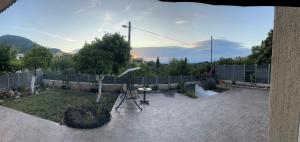 Nikos Home