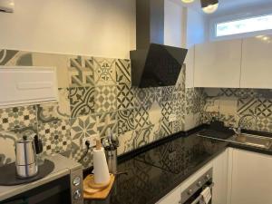 Frontline Seaview Apartment, Paseo Maritimo 33, Perla 6, Fuengirola, Malaga, Spain