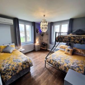 Maisons de vacances Navaleuil : photos des chambres