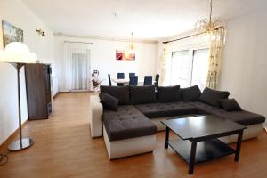 Lush Garden Hideaway FAMA near Portoroz