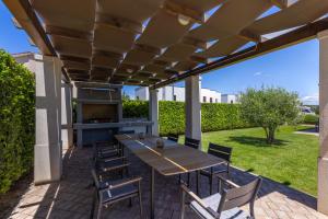 Villa Dionis