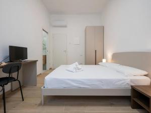 Casa Sforza IEO Suite