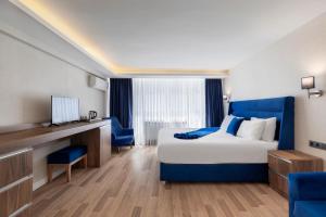 Annex Building-NO Lift-Floor 1-2-3 room in Union Hotel