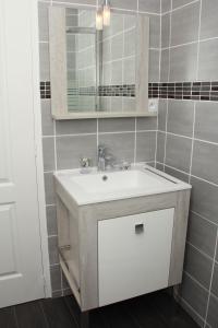 Maisons de vacances Logement calme et chaleureux dans villa : photos des chambres