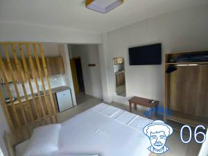 Emmanuel Apartments