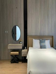 Villas beverlyhill Hạ Long bể bơi vô cực view biển