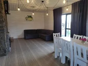 Сімейний куточок - Pulʼmo