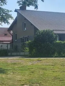 Nad jeziorem u Beaty - 杰泽扎尼