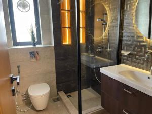 Elegant apartment in Lake View New Cairo with top amenities