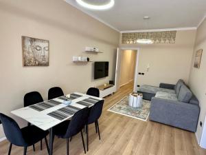 New Bazaar Cozy Apartment 2 Dajti View