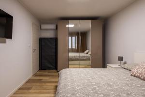 Villareale Flat - Palermo City Center Free Parking