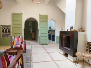 Dar Dabakech, proche Jemma el Fna, souk, centre Medina, Riad, logement entier de 2 à 6 personnes