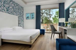 Standard Double Room with Internal View and Spa access room in Hotel Continental Thermae & Spa