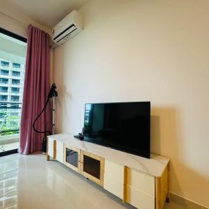 Seaview 2B1R 4pax Condo Forest City 4C-917
