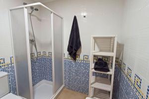 Apartamento con piscina, internet y Netflix