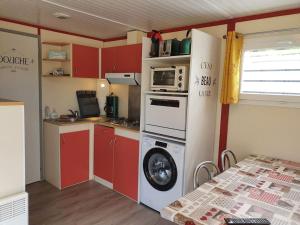 Chalets Gite proche Mont St Michel, Spa privatif en option ,St Malo : photos des chambres