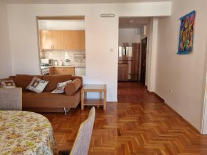Olga Apartments