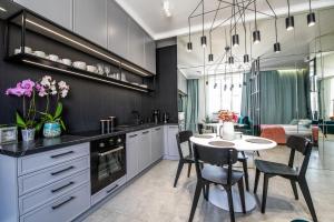 City Lights Skawińska