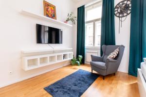 Stepanska CR Apartments