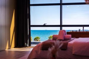 Marina Luxury Suites by PS