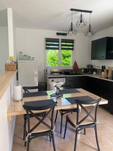 Maisons de vacances Location saisonniere meublee : photos des chambres