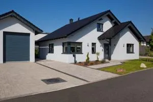 G&S Premium Ferienhaus mit Sauna - Dreiborn