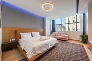 Marina Luxury Suites by PS