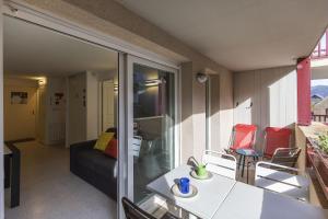 Appartements Appt 4 pers tout equipe, hypercentre village, fibre, garage, linge fourni : photos des chambres