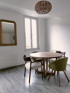 La Provence vous Attend - 2ème étage