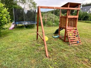 Apartament z tarasem w sercu mazur z prywatną plażą