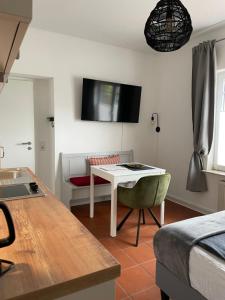 1-Zimmer-Apartment Mikro room in Appartementhaus Mövchen