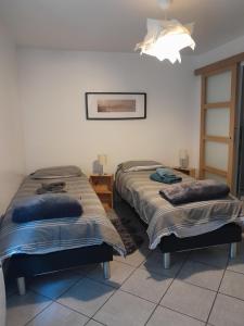 Maisons de vacances Chez Santia : Maison 1 Chambre